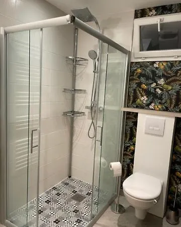 Charmant Studio Quartier Montbrun Апартаменты *